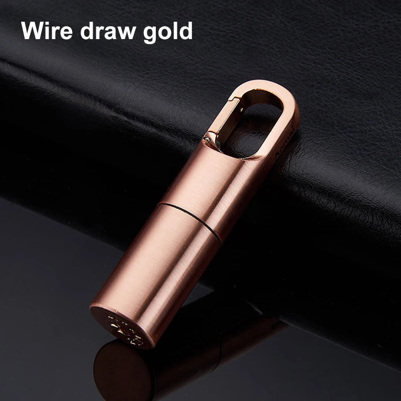 Isqueiro Vintage Stainless Steel Lighter Criativos Antique Mini Kerosene Lighter Capsule Portable Bronze Llavero Encendor