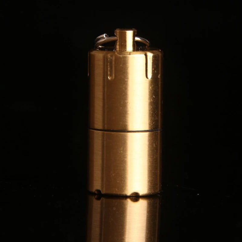 Isqueiro Vintage Stainless Steel Lighter Criativos Antique Mini Kerosene Lighter Capsule Portable Bronze Llavero Encendor
